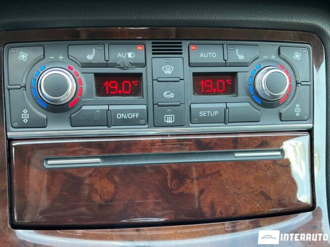 audi A8 2009