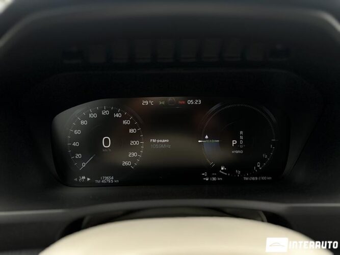 Volvo XC 90 50 volvo XC 90 2020