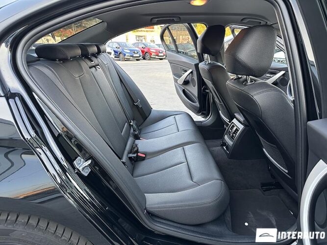 BMW 318 42 bmw 318 2018