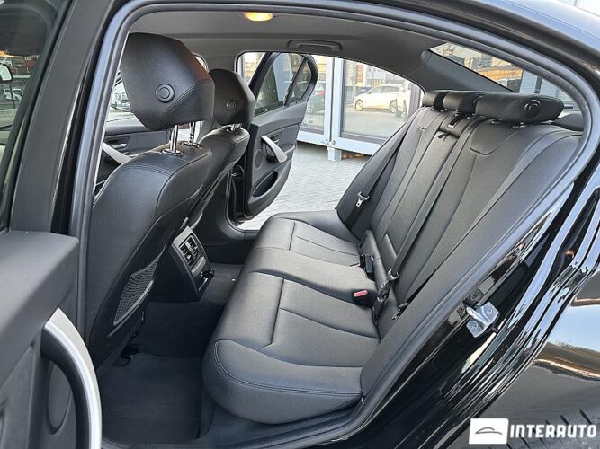BMW 318 43 bmw 318 2018