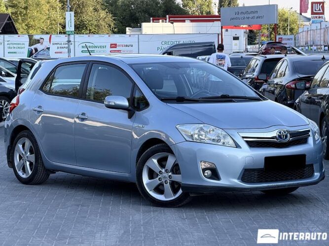 toyota Auris 2011