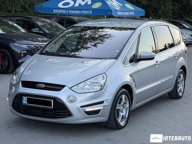 Ford S-Max 2013 doar la InterAuto