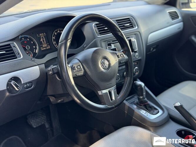 volkswagen Jetta 2013