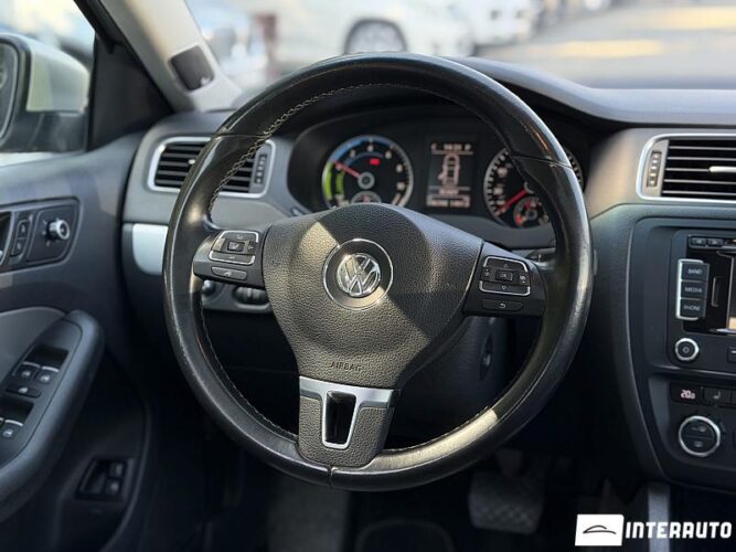 volkswagen Jetta 2013