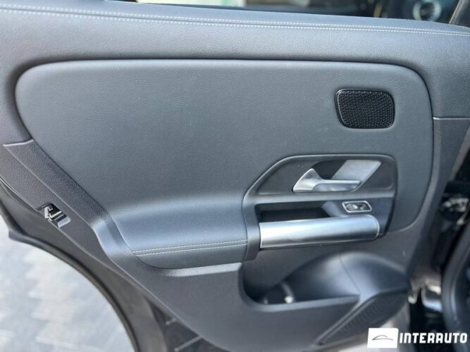 Mercedes EQA 250 47 mercedes EQA 250 2025