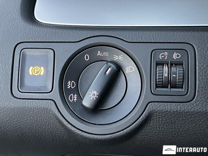 Volkswagen Passat 39 volkswagen Passat 2010