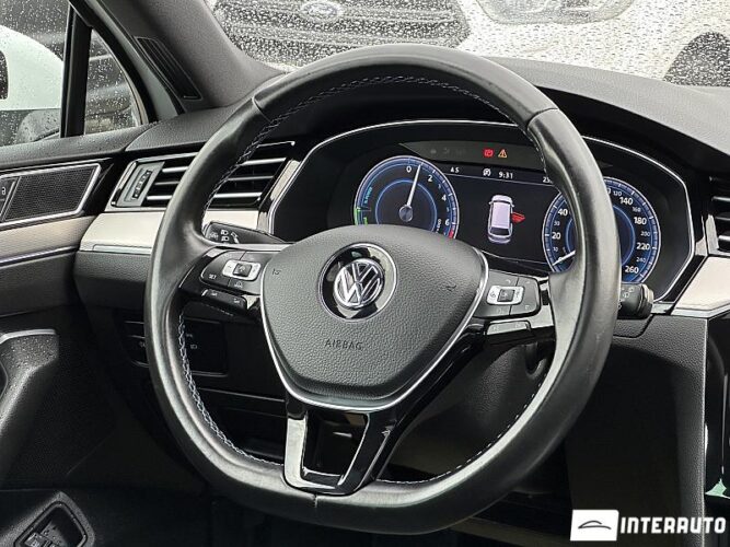 Volkswagen Passat GTE 41 volkswagen Passat GTE 2016