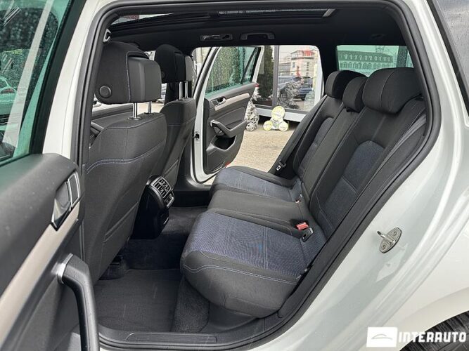 Volkswagen Passat GTE 51 volkswagen Passat GTE 2016