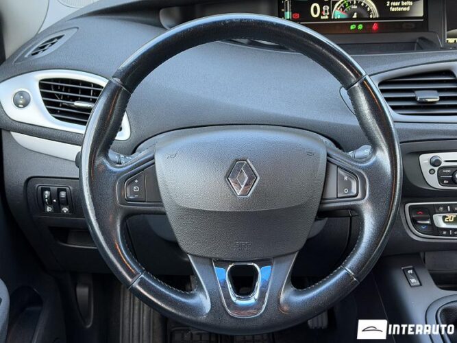 Renault Grand Scenic 38 renault Grand Scenic 2014
