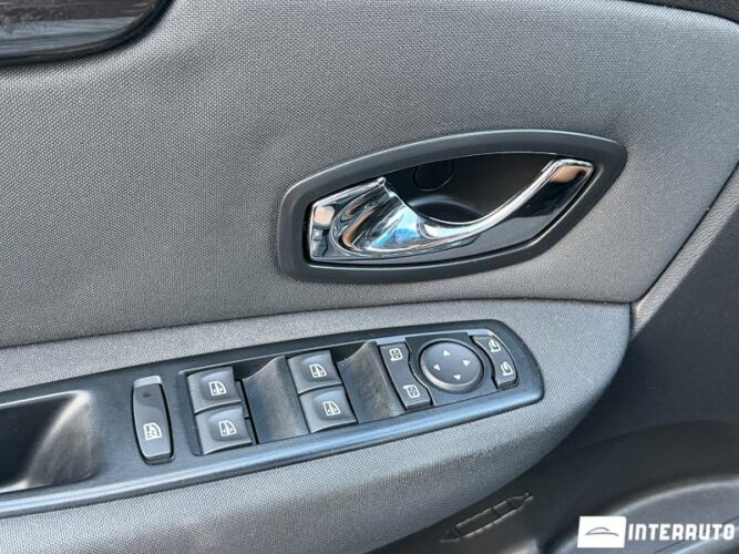 Renault Grand Scenic 34 renault Grand Scenic 2014