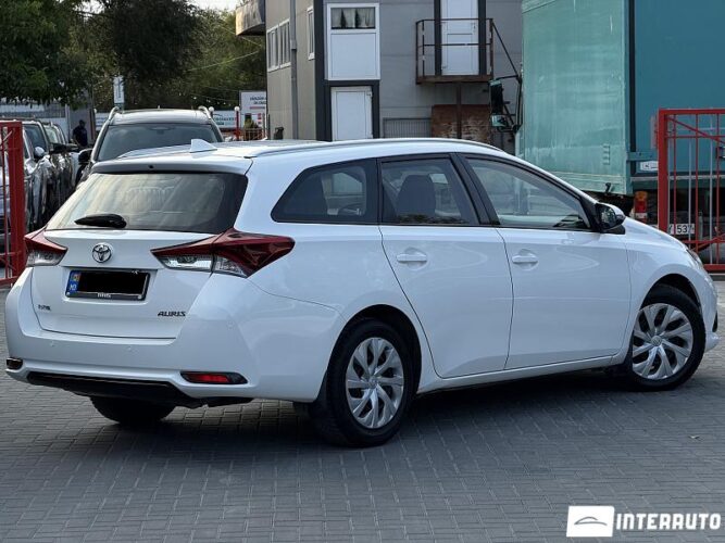Toyota Auris 31 toyota Auris 2015