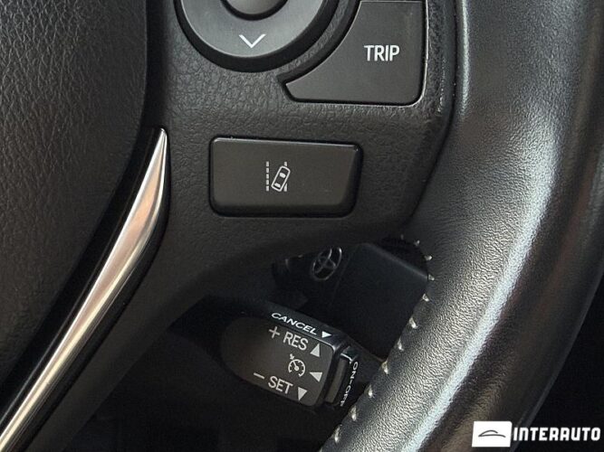 Toyota Auris 45 toyota Auris 2015