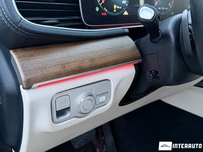 Mercedes GLS 450 57 mercedes GLS 450 2021