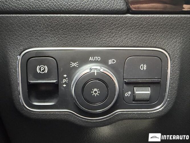 mercedes B 200 2019