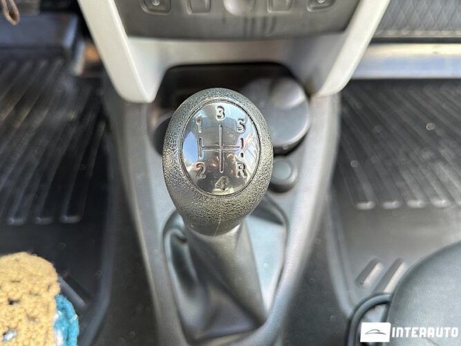 Dacia Logan MCV 40 dacia Logan MCV 2014