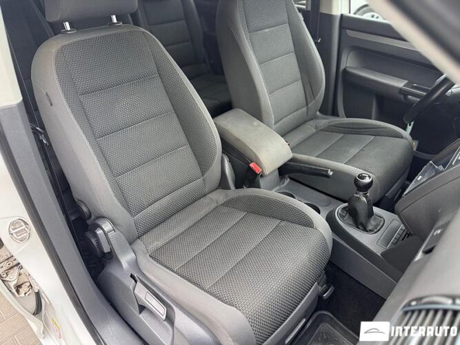 Volkswagen Touran 45 volkswagen Touran 2011