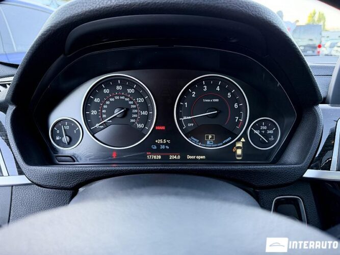 bmw 330E 2017