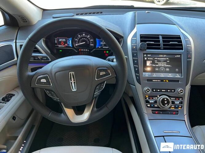 lincoln MKZ 2018
