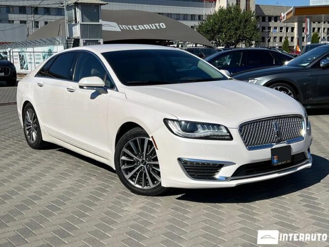 Lincoln MKZ 2018 doar la InterAuto