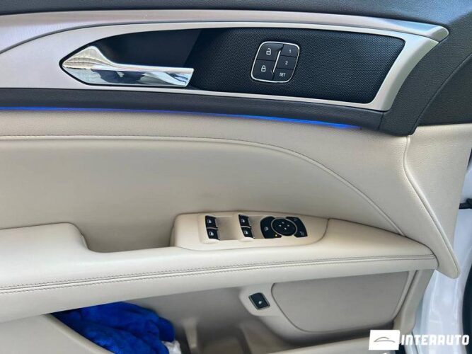 lincoln MKZ 2018