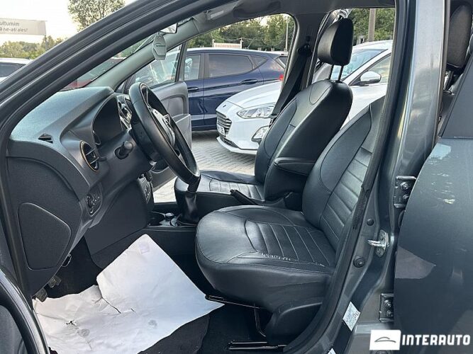 Dacia Sandero Stepway 34 dacia Sandero Stepway 2017