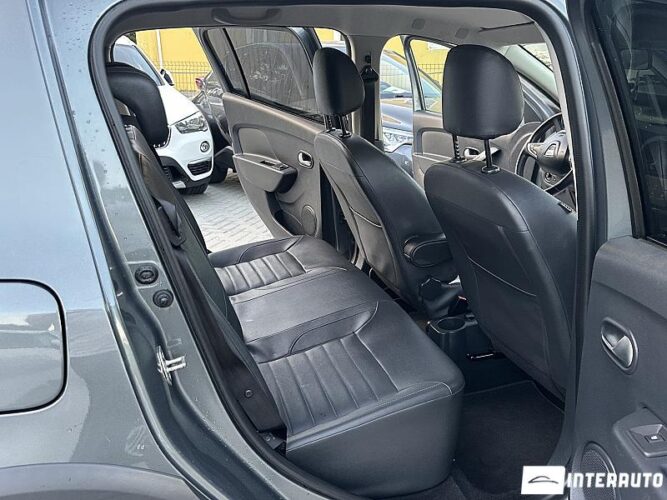 Dacia Sandero Stepway 42 dacia Sandero Stepway 2017
