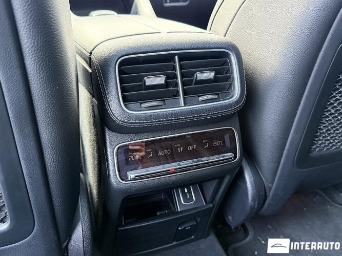 Mercedes GLE 350 52 mercedes GLE 350 2020