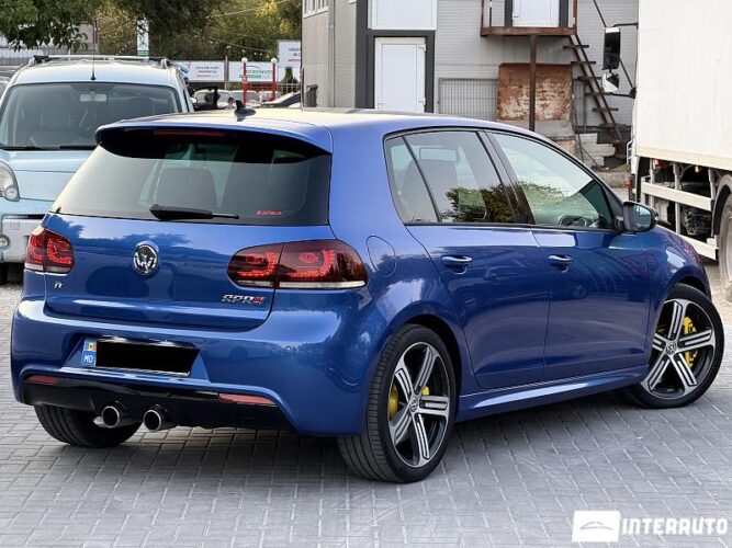 volkswagen Golf R 2010