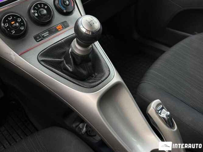 Toyota Auris 42 toyota Auris 2008