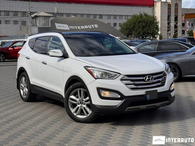 Hyundai Santa Fe 2014 doar la InterAuto