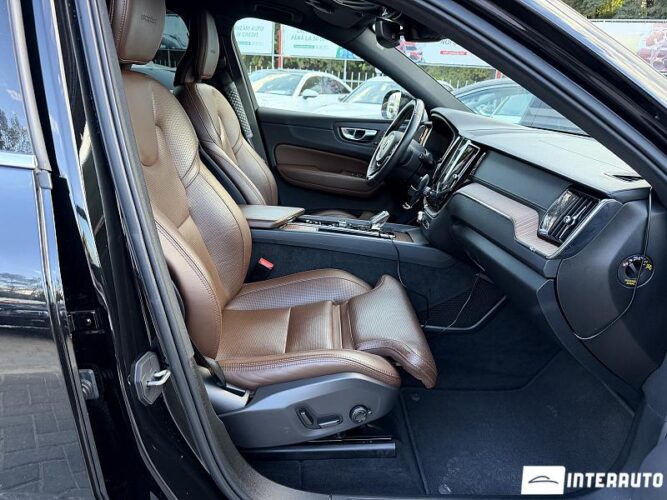 volvo XC 60 2020