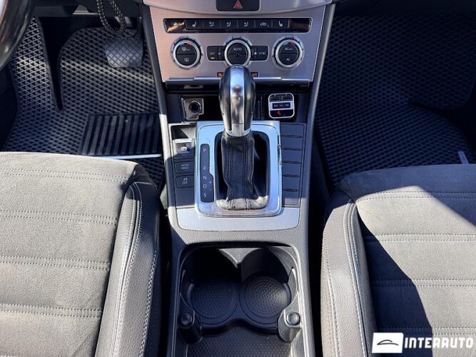 Volkswagen Passat CC 42 volkswagen Passat CC 2013