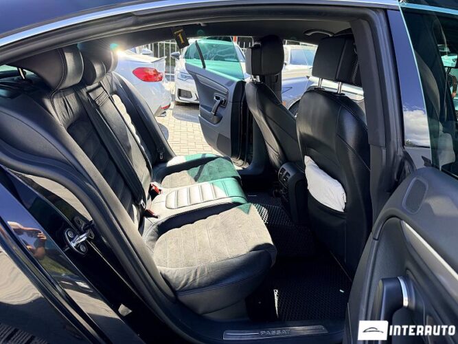 Volkswagen Passat CC 36 volkswagen Passat CC 2013