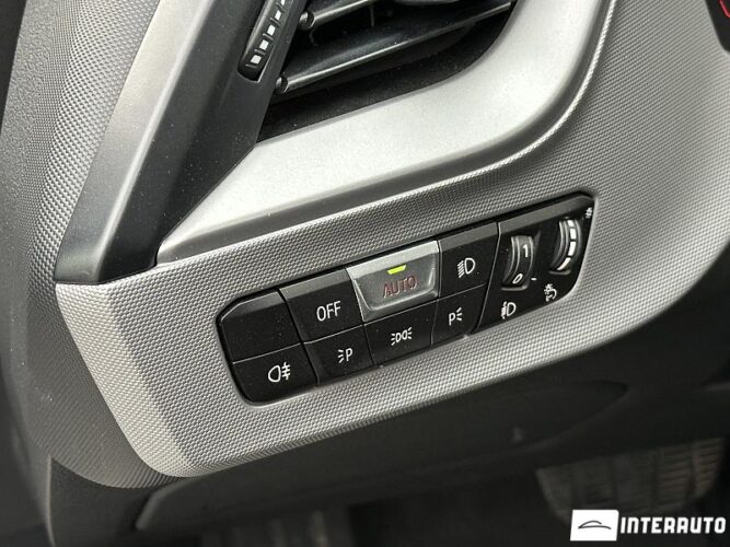 BMW 116 44 bmw 116 2021