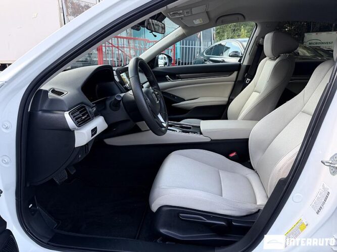 Honda Accord 34 honda Accord 2020