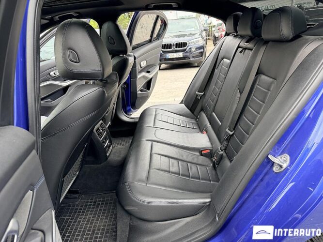 BMW 330 50 bmw 330 2018