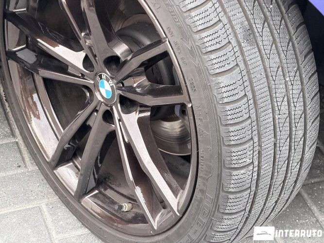 BMW 330 53 bmw 330 2018