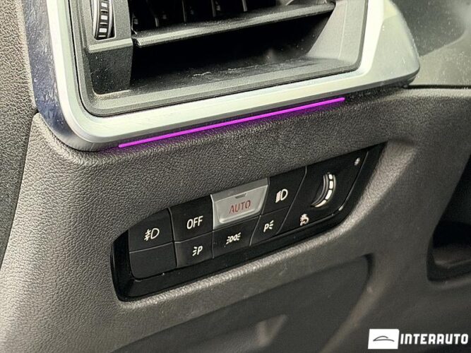 BMW 330 47 bmw 330 2018