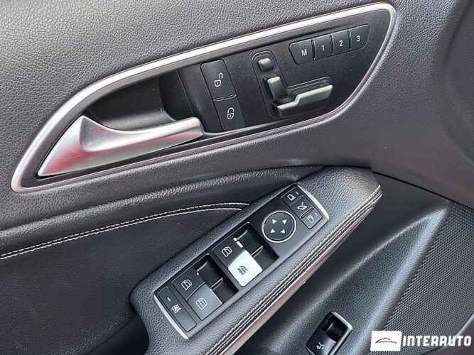 Mercedes GLA 200 37 mercedes GLA 200 2015