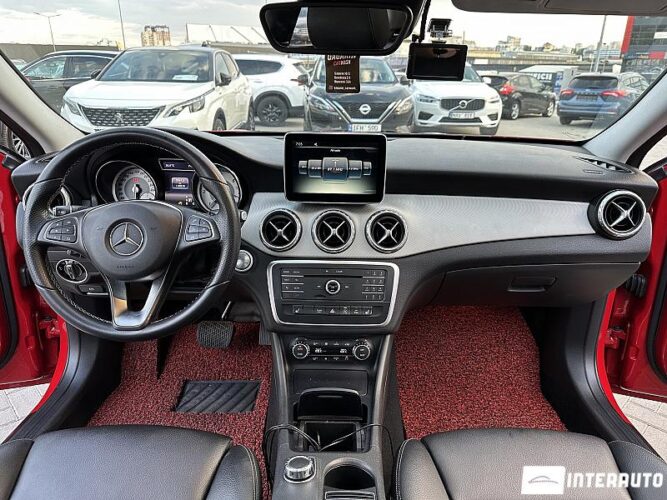 Mercedes GLA 200 38 mercedes GLA 200 2015