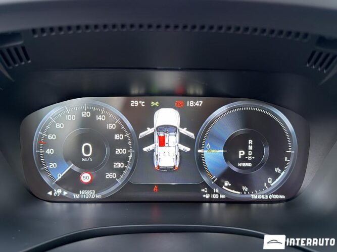 volvo XC 60 2021