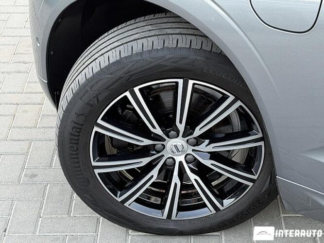 volvo XC 60 2021
