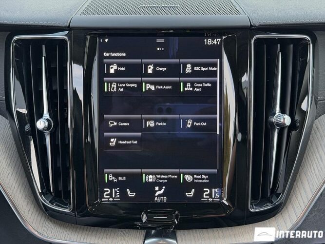 volvo XC 60 2021