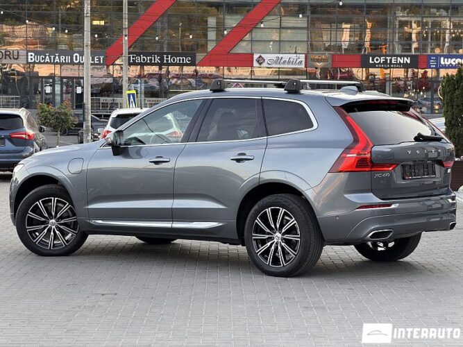 volvo XC 60 2021