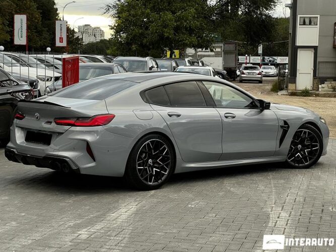 bmw M8 Competition 2023