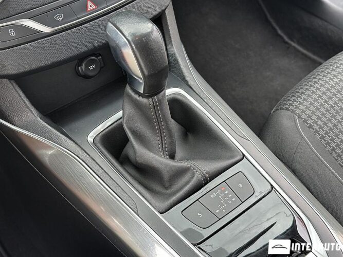 peugeot 308 2019