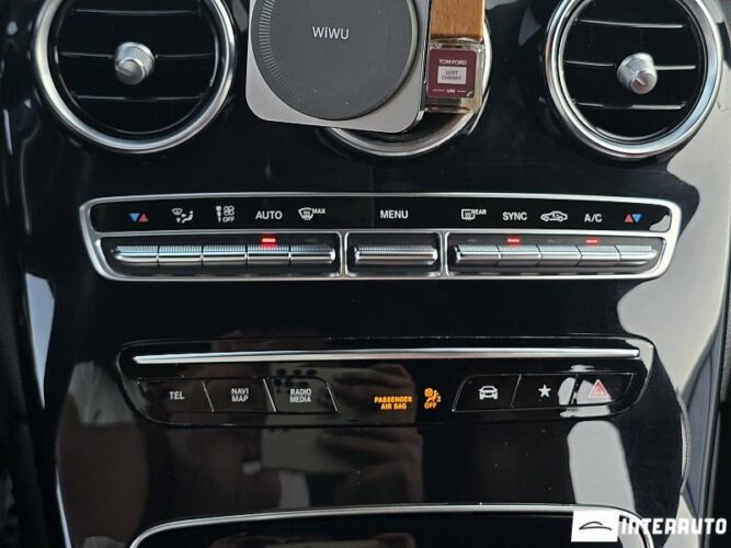 Mercedes GLC 200 Coupe 45 mercedes GLC 200 Coupe 2020