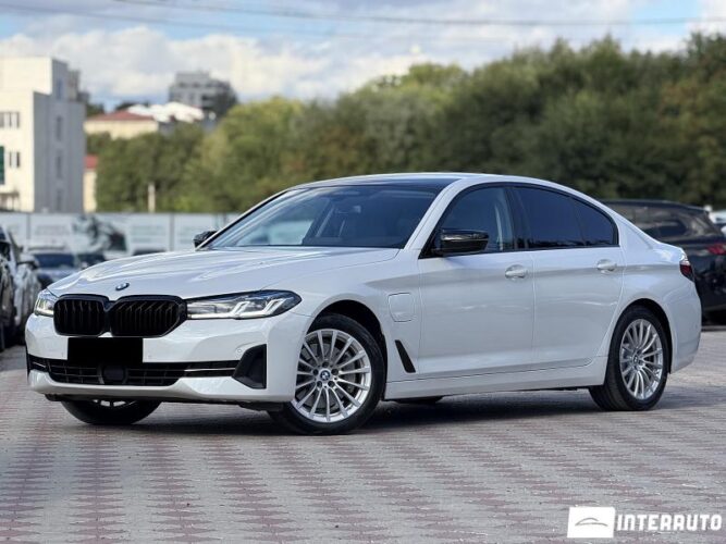 BMW 530e 2020 doar la InterAuto