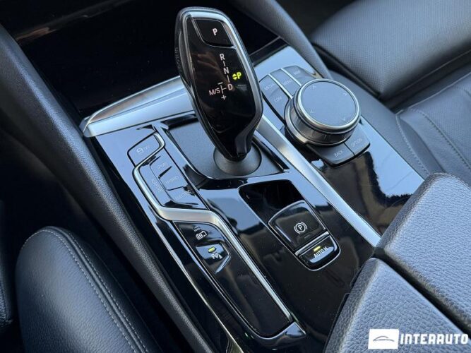 BMW 530e 52 bmw 530e 2020
