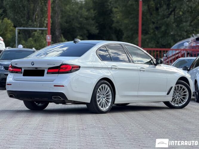 BMW 530e 36 bmw 530e 2020